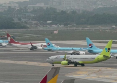 국적 항공사 4대 중 1대 지연…이스타 국제선 지연율 37.4%