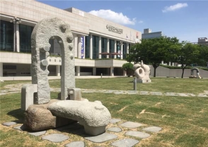 무대와 전시장 문 활짝… 울산문화예술회관 하반기 대관 접수