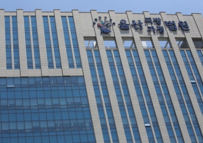 "귀여워서 그랬다"…유치원생 울리고 영상 찍어 SNS에 올린 선생님