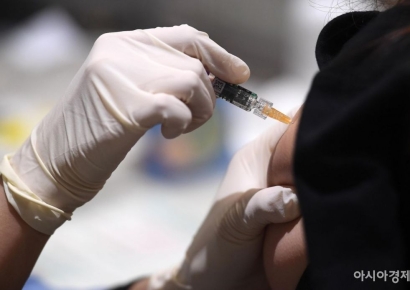 "백신 맞았는데 독감이라뇨" 환자 14배 급증, 이유 있었다…'K 변이' 점유율 97%