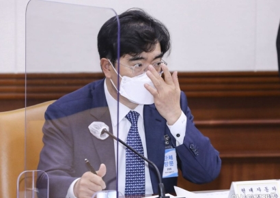 민주당, 공영운 전 현대차 사장 영입…"경제정책 생산 기여"