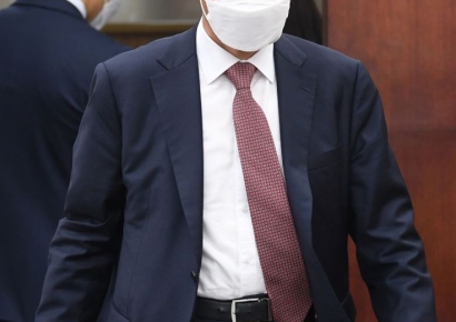 '백현동 수사무마 금품수수' 의혹 임정혁 전 고검장 구속심사