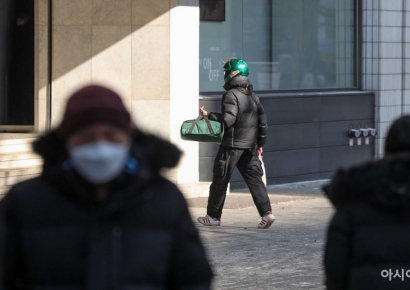 "새벽 배송 없으면 맞벌이 부부는 못 버텨요"…워킹맘의 절절한 호소