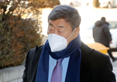 "위장계열사 이용해 총수 지배력 유지 및 사익 편취"…공정위, DB 김준기 회장 고발