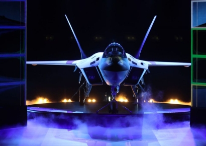 4.5세대 KF-21 늘리기가 답인가[양낙규의 Defence Club]