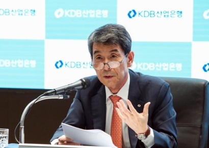 산은, WCP CB매각 ‘이중계약(?)’…소송戰 가나