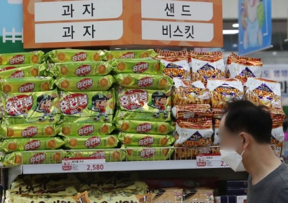 가격 인상 부메랑…지갑 닫은 소비자[내수 쇼크]②