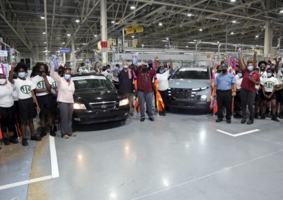 현대차, 美 첫 하이브리드 엔진생산 추진…트럼프 관세 넘는다[트럼프 2기 D-3]