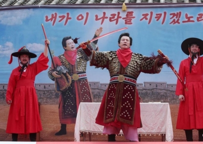 "공약 기대하고 있는데…요즘 뭐해요?" 대선 단골 허경영 안 보이는 이유