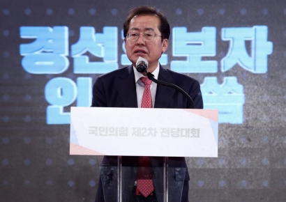 홍준표 "3년 짜리 대통령 뭐하러 뽑나…어이 없는 주장"