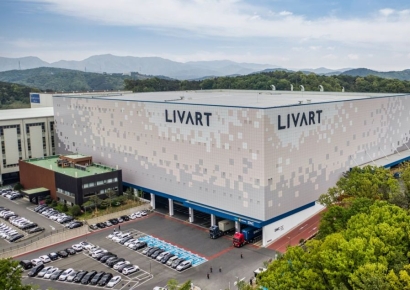 가구시장 1위 자리 꿰찬 현대리바트, 역전 노리는 한샘