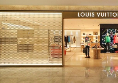 "명품의 배짱"…에르메스·샤넬·구찌 이어 루이비통까지 'N차 인상'