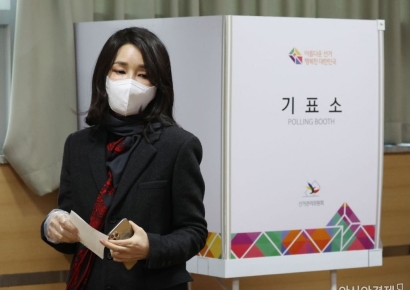 '117일째 잠행' 김건희 여사, 지난 5일 용산서 비공개 사전투표