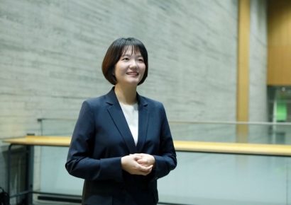 [단독]네이버, C레벨-리더로 직급 간소화…'최수연 리더십 힘실린다'