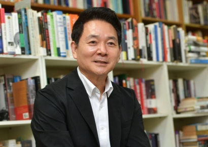 장성민 "이재명 정권, 국가 위기 초래…나라 구하는 심정으로 당대표 출마 고려"