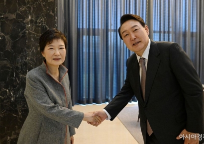 '국정농단' 박근혜는 자유투표, '비상계엄' 윤석열은 당론 부결?…달라진 국민의힘