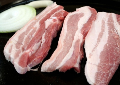 '비계 삼겹살' 논란에 농식품부 "품질 관리 강화"