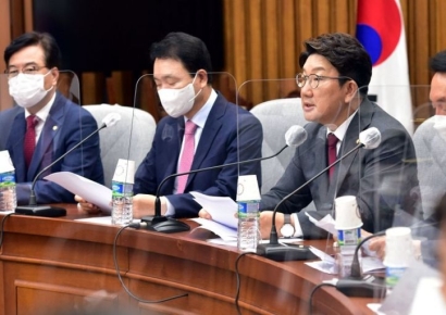 권성동 "정기 국회서 금투세 못 막으면 한국 증시 폭락"