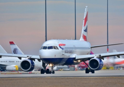 편도 항공권 '6.4억'까지 치솟아…교민 사망·현지 적개심에 '탈이란' 중국인