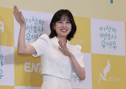 너무 잘나간다 했더니 제대로 터졌다…드라마서 매일 찾더니 품절 사태 일으킨 '김밥'