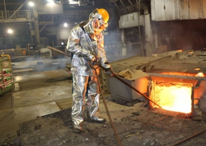 [중화학ON]"친환경 철, 두 배 값 감당할 수 있나"…철강의 생존 실험