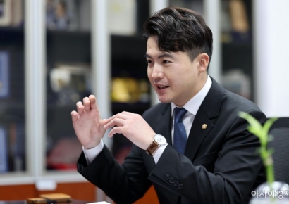 '불출마' 오영환 민주당 탈당→새로운미래 입당…"낭비할 시간 없어"