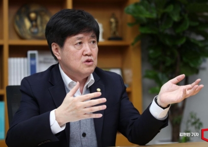 "삼척동자도 알텐데…국힘 경선룰, 황당" 전 통계청장 출신의 비판