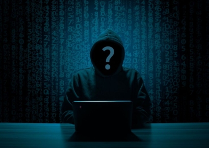 "美 인플루언서는 '유용한 바보'"…러 공작의 새로운 타깃으로