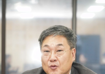 정문헌 종로구청장 "구체적이고 현실화된 종로 모던 제시할 것"