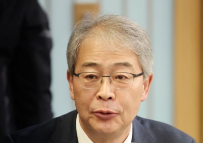 임종룡 우리금융회장 "부적정 대출 고객께 사과…환골탈태 할 것"