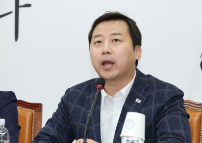 또 장예찬? "남자들 룸 두번 갈거 한번 가라"…연이은 논란에 국힘 고심