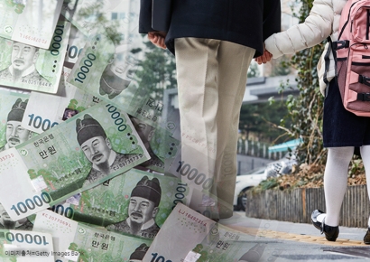 "전 배우자는 새 가족과 맛집 인증, 아이 양육비는 0원"