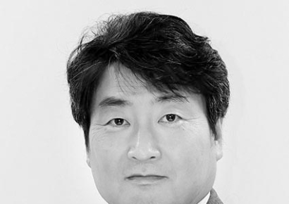 [시시비비] 서울대병원이 정치인 눈치보는 배경