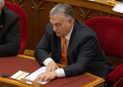 "자녀 둘 이상이면 소득세 면제"…출산율 감소에 회심의 카드 꺼낸 헝가리