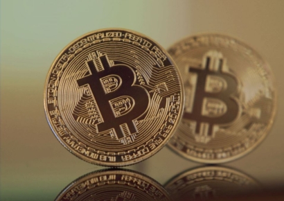 사업 다 접고 '비트코인' 올인…주가 4000% 폭등한 日기업