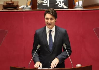 [속보] 캐나다 트뤼도, 트럼프 관세에 "준비돼 있다"