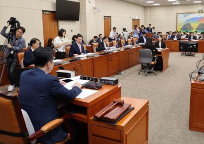 [포토] '민주유공자법 논의' 국회 정무위 법안심사제1소위원회