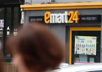 [단독]'적자 전환' 이마트24…7년만에 다시 노브랜드 손잡는다
