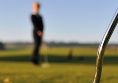 골프 중 들이킨 이 음료 알고 보니…3500만원 뜯어낸 70대