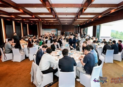 "하이난 싼야에서 서핑·트레킹·라이딩 즐겨보세요!"