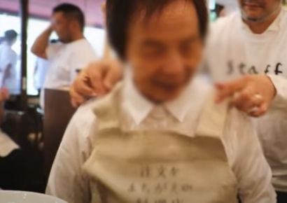 주문 까먹는 카페, 화내는 사람은 없었다…모든 직원이 日치매노인