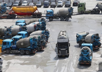 건설경기 침체로 어려움 겪는 시멘트…설비가동 중단 고민까지