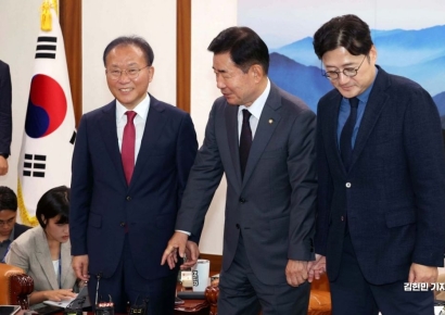 여야, 중대재해법 적용 유예 합의 '불발'…"내일 본회의 전까지 협상"