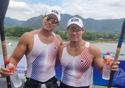 [아시안게임]男 카약 4인승 500m 은메달