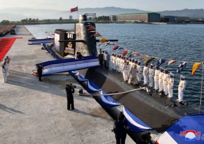 '중대형 군함' 원하는 김정은…北, 조선업계 해킹 공격