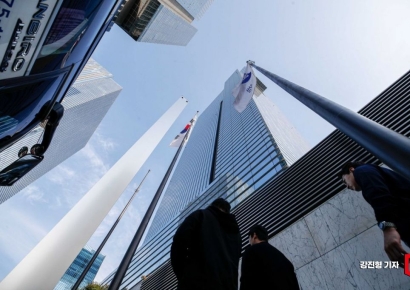 '상위 1%' 삼성·LG 임원…고연봉·차량은 기본·퇴직 후에도 '보너스' 