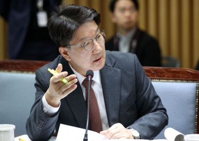 '금융위와 깊은 인연' 권성동 의원, 작심하고 쏟아낸 금감원 월권 비난