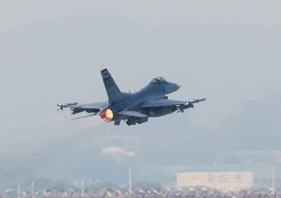 공군 F-16C 전투기 영주서 추락…조종사 1명 비상탈출