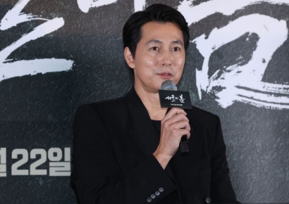 천만 관객에도 광고 안찍은 정우성…혼외자 논란 대비했나?