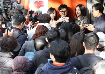대구 간 한동훈, 시민 인기 체감…"총선, 국민 삶에 중요"